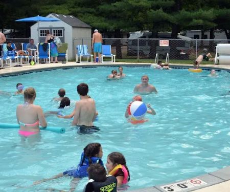 Pineland Camping Park