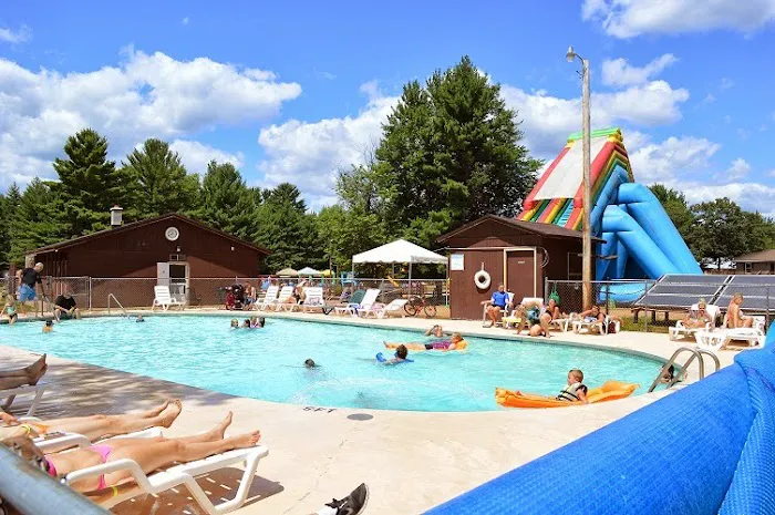 Pineland Camping Park 4