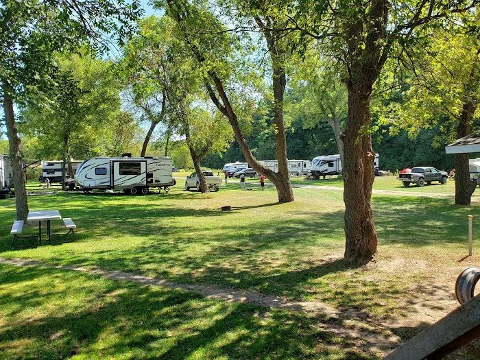 Ehrie Riversedge Campground 6