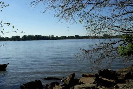 Riverfront Park / Goose Landing
