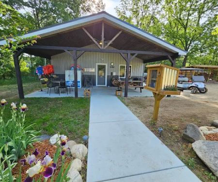 Yankee Springs Deep Lake Rustic Campground