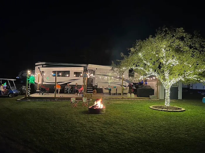 River's Edge Campground and Resort 9