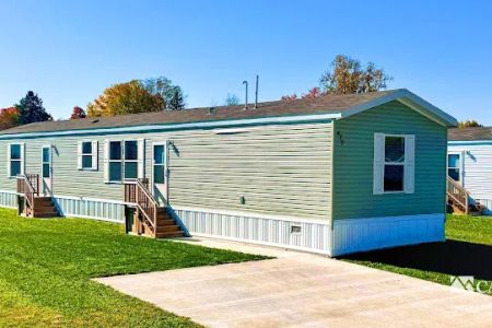 North Trail Village MHC