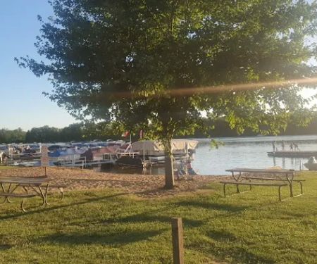 Sunset Cove Resort