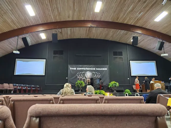 William R. Starr Camp and Conference Center 9