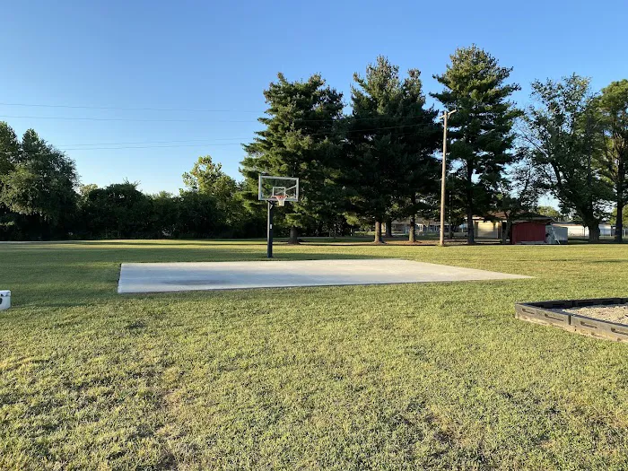 Vincennes RV Park 4
