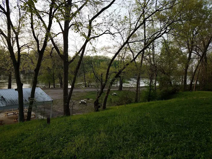 Saint Francisville Riverside Park & Campground 10