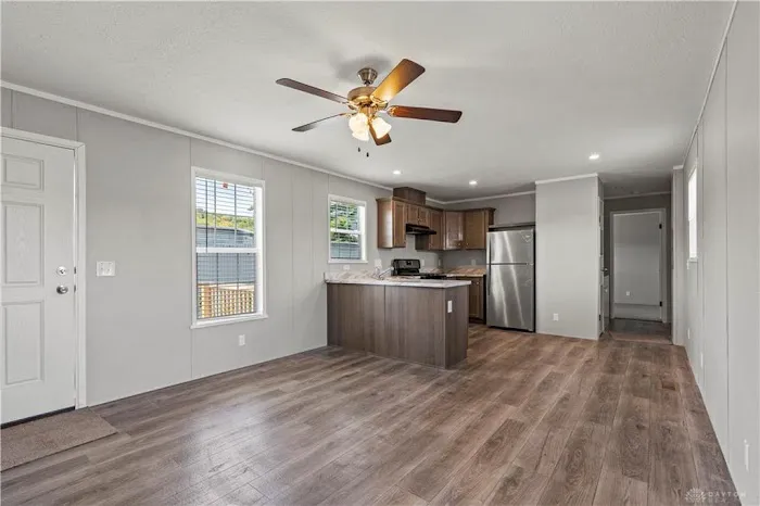 Sundale Manufactured Home Community 9