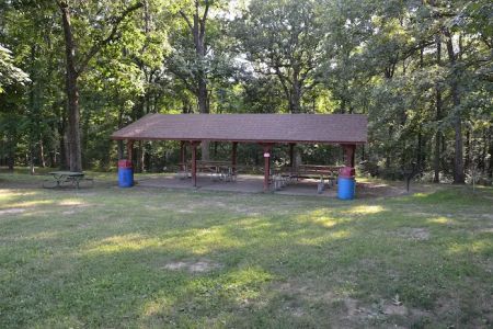 Lake Lou Yaeger Campground
