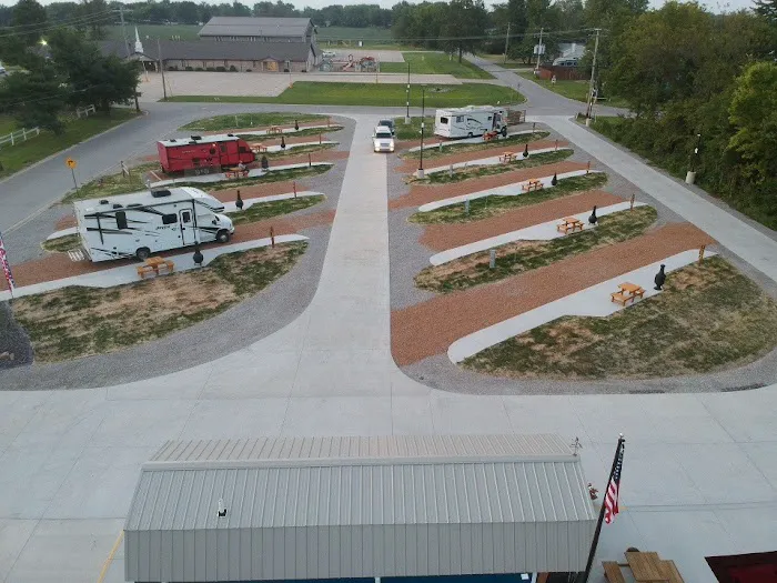 UcamP Express RV Park 10