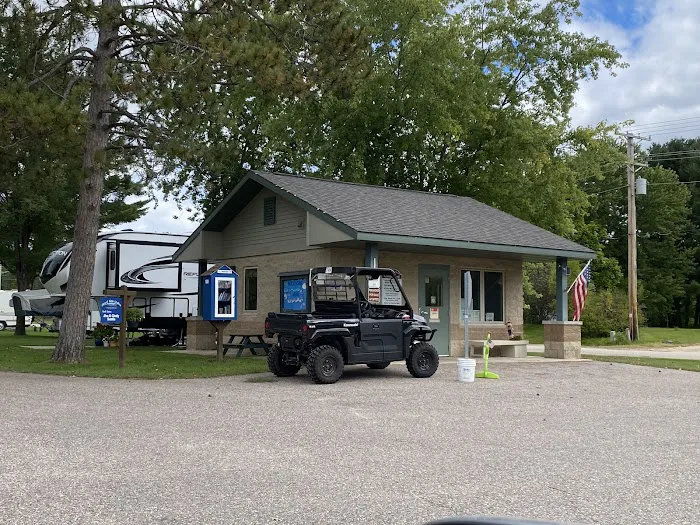 Riverside Park & Campground 2
