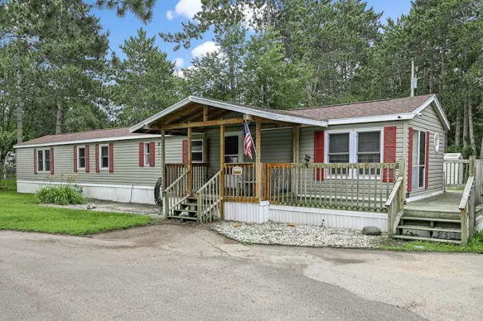 Plover Pine Village Mobile Home Community 7