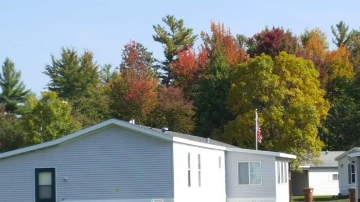 Holiday South Manufactured Home Community 1