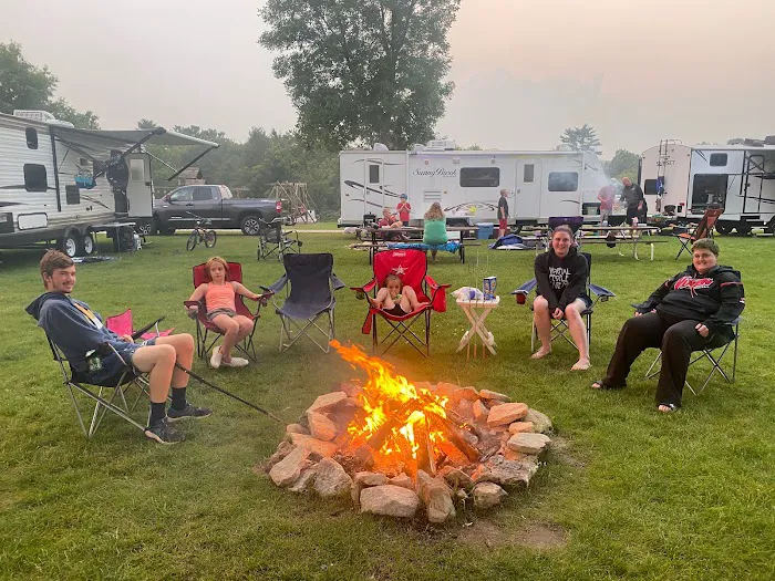 Harvest Farm Campground Resort 7
