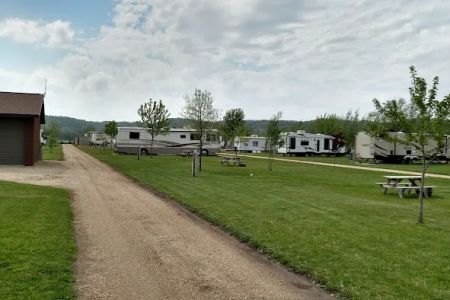 Trailside Campground