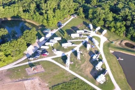 Lazy Dayz Campground