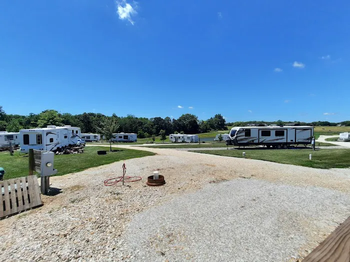 Lazy Dayz Campground 4