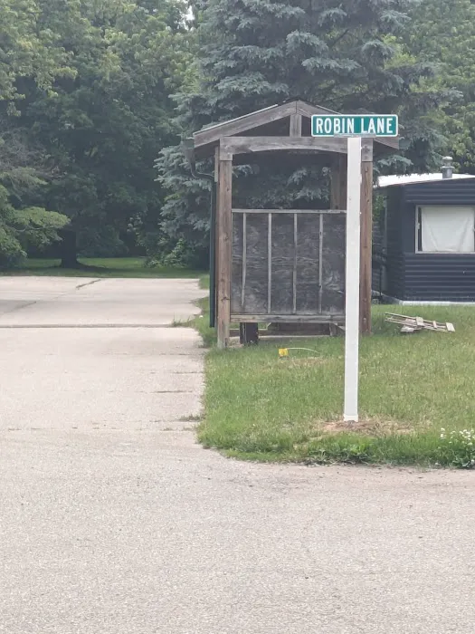 Grand Country Mobile Home Village 6