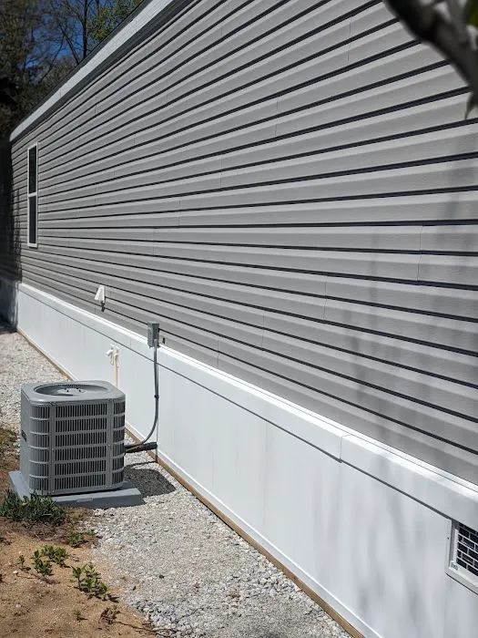 Grand Country Mobile Home Village 7