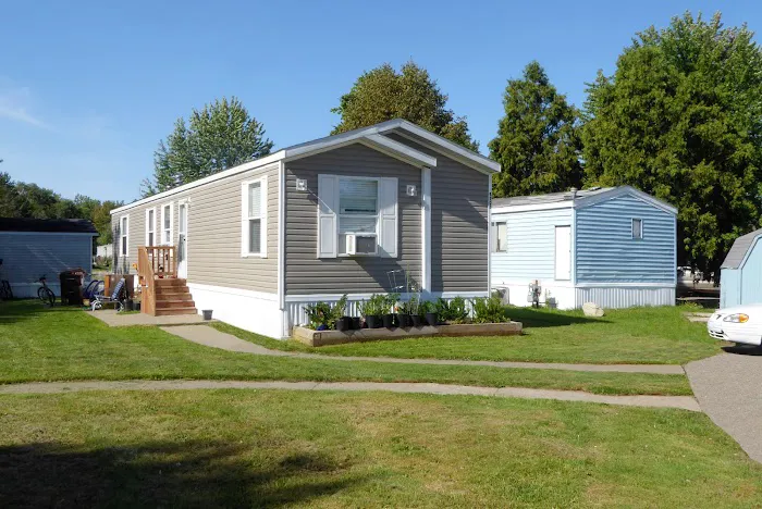 Appletree Estates Manufactured Home Community 2