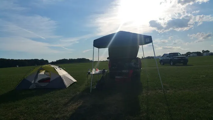 Speedy Camping & Parking 4