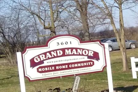 Grand Manor MHC