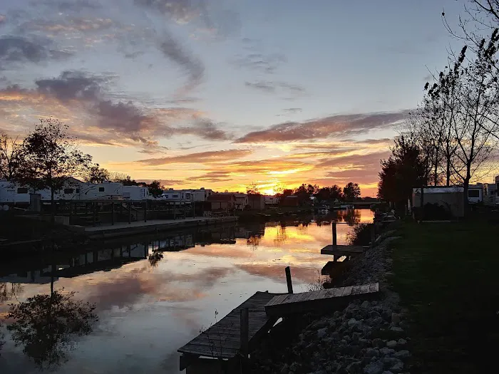 Hecht's Landing 8