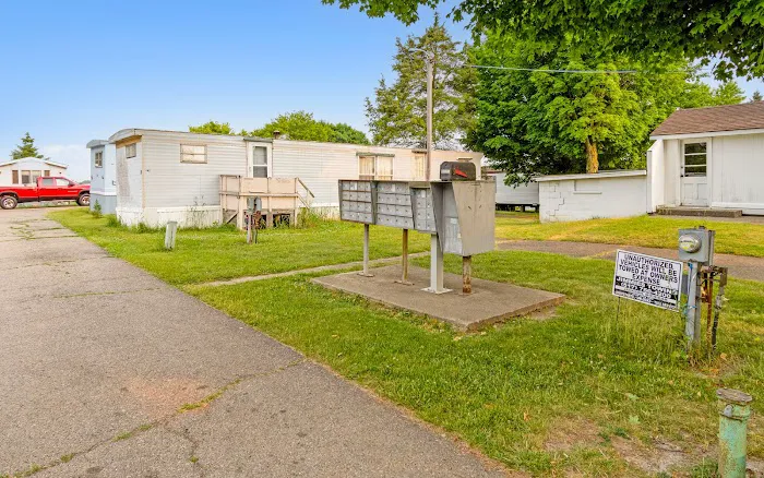 Michigan Avenue Estates Mobile Home Park 2