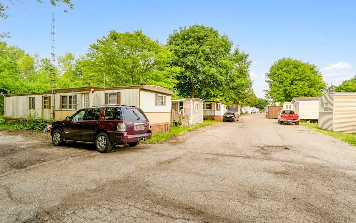 Michigan Avenue Estates Mobile Home Park 7