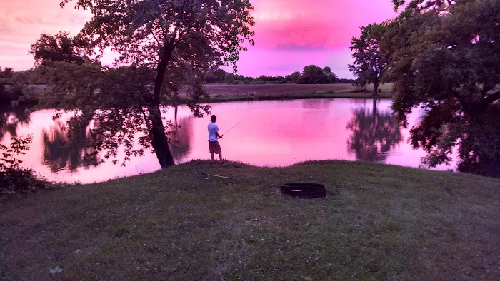 Town & Country Lakes 10