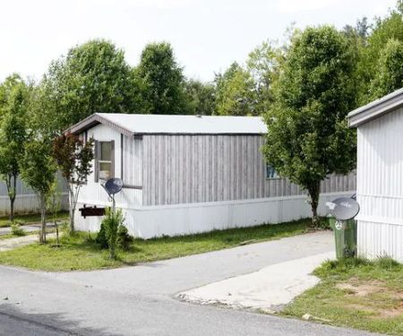 Rolling Meadows Mobile Home Community