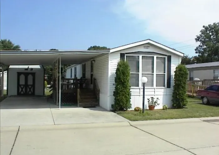 Southtown Mobile Home Community 6