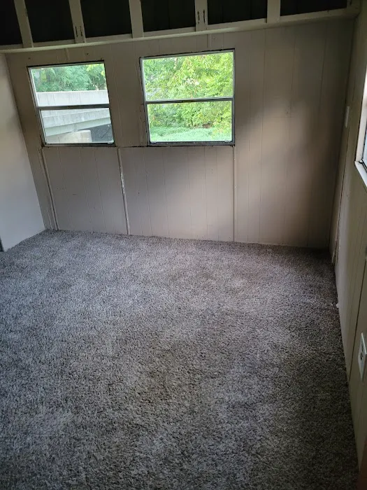 Maple's Mobile Home Park 7