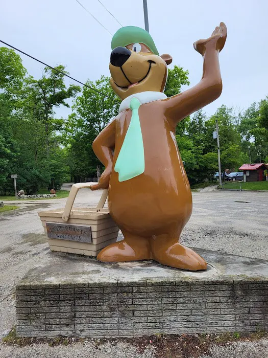 Door County Jellystone Park in Sturgeon Bay 1