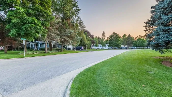Thunderhill Estates 4