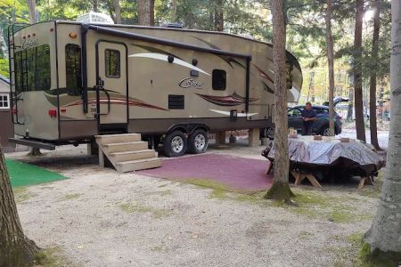 Monument Point Camping
