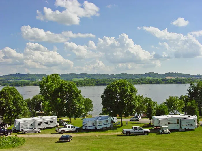 Neshonoc Lakeside Campground 5