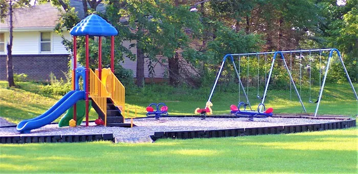 Grinnell Manufactured Home Community 10
