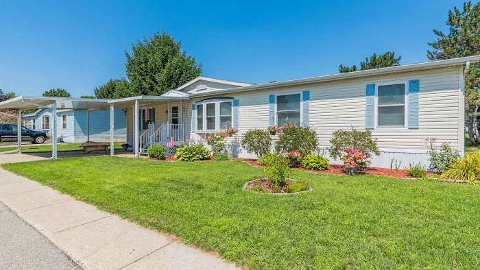 Brookside Village 10