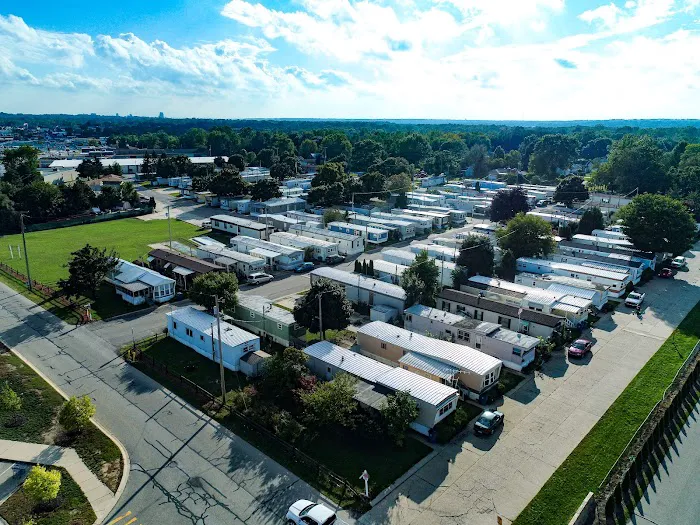 Hilltop Mobile Home Community 4