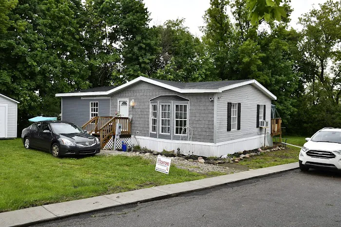 Hillsdale Mobile Village 4