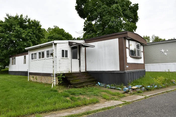 Hillsdale Mobile Village 3
