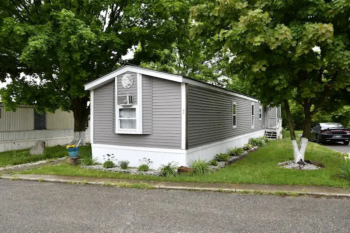 Hillsdale Mobile Village 7