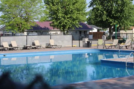 Huggy Bear Campground