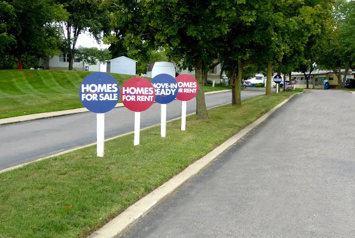 Sherman Oaks Manufactured Home Community 9
