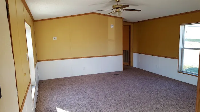 Cozy Manufactured Home Community 9