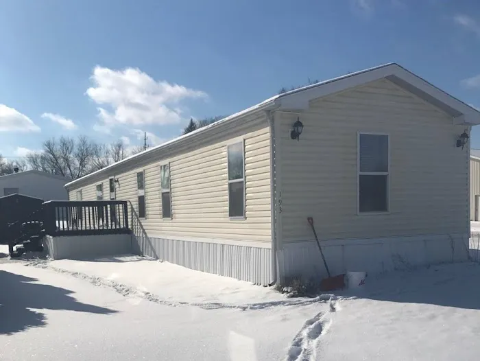 Cozy Manufactured Home Community 7