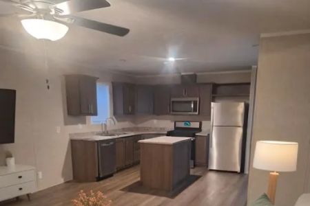 Sun Valley Estates Mobile Home Community