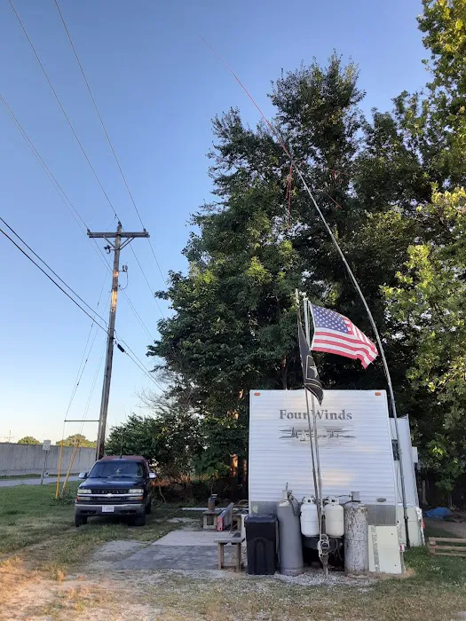 Neumann's Olde Oak Ridge Park 2