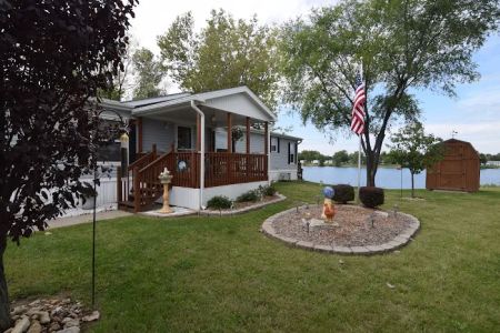 Mallard Lake Manufactured Home Community